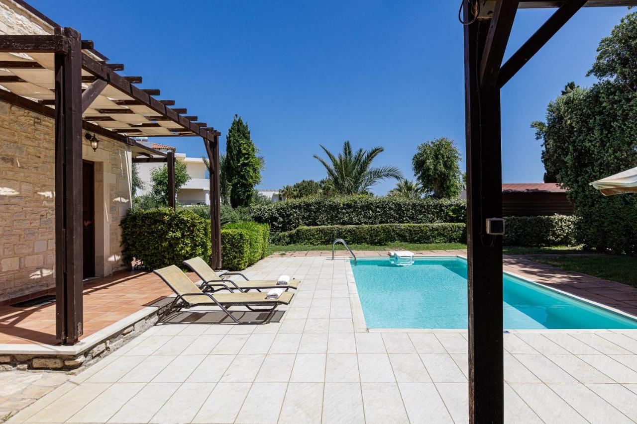 Kalimera Villas Adelianos Kampos Exterior photo